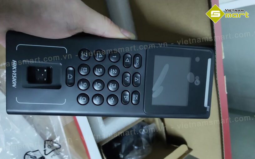 Máy chấm công khuôn mặt Hikvision SH-K1T9321MFWX Hikvision SH-K1T9321MFWX