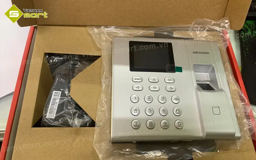 Máy chấm công vân tay Hikvision SH-K1T9803F Mở hộp máy chấm công Hikvision SH-K1T9803F