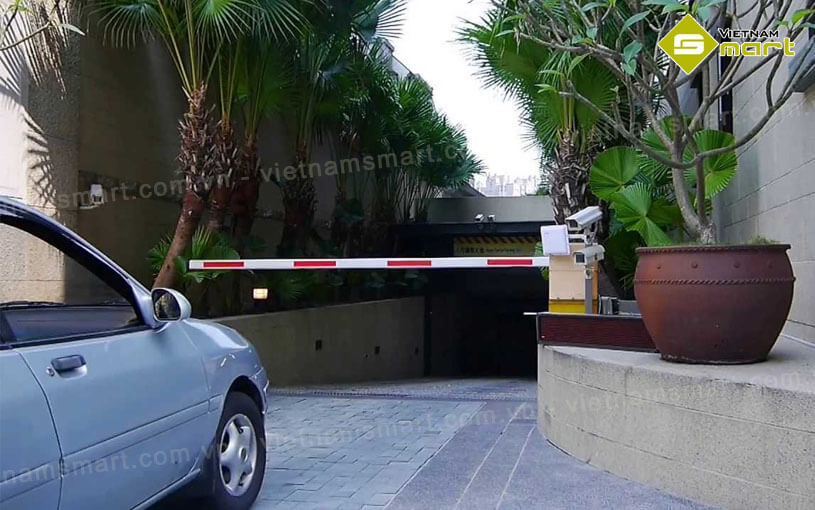 Nâng cao hệ thống kiểm soát bãi đỗ xe với PK-UHF201UT