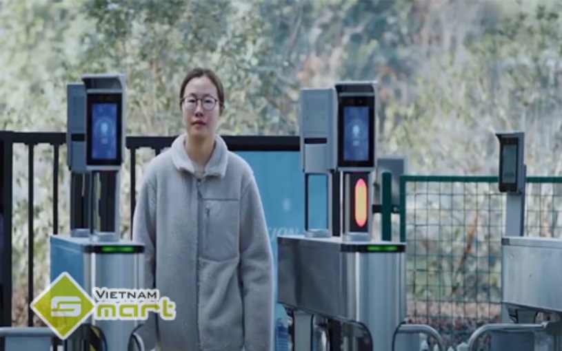 Thiết bị nhận dạng khuôn mặt cho cổng xoay Hikvision DS-K5671-ZV DS-K5671-ZV lắp trên cổng Swing Barrier cho doanh nghiệp