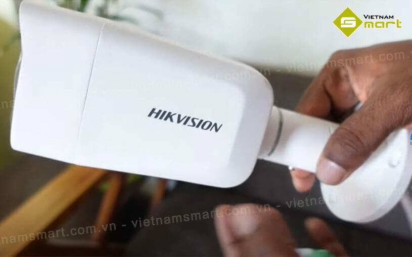 Camera IP thân trụ AcuSense 4MP Hikvision DS-2CD3046G2-IS(H) Camera Hikvision DS-2CD3046G2-IS(H)