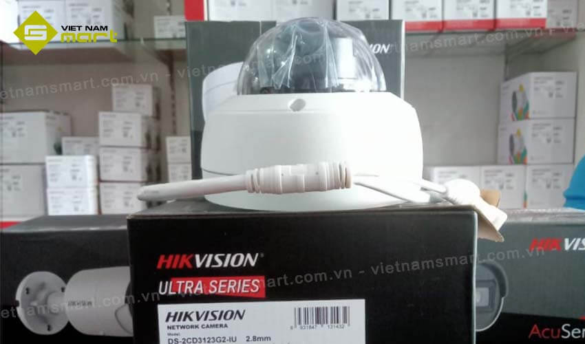 Hình ảnh thực tế của camera mạng Hikvision DS-2CD3123G2-I(S)U