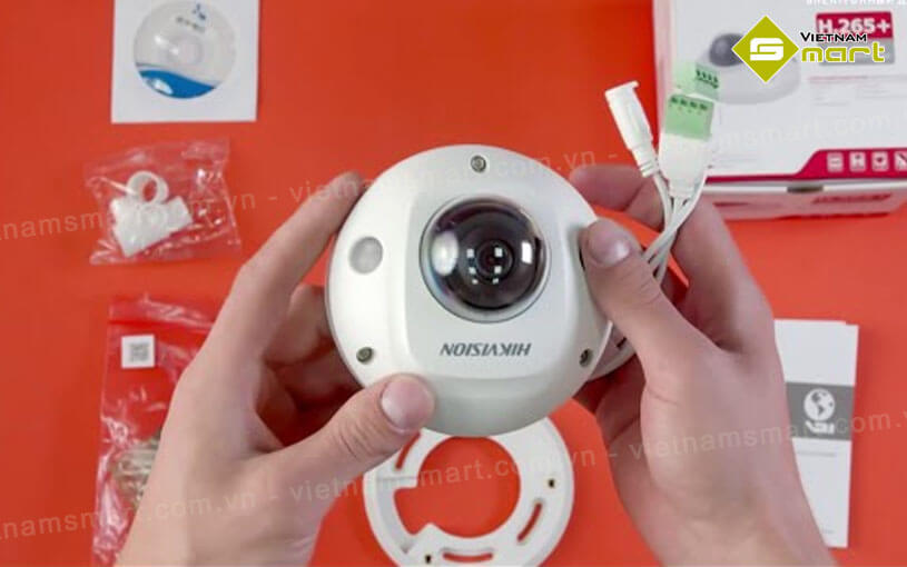 Camera mạng Acusense 8MP Hikvision DS-2CD3586G2-IS(H) Camera mạng Acusense 8MP Hikvision DS-2CD3586G2-IS(H)