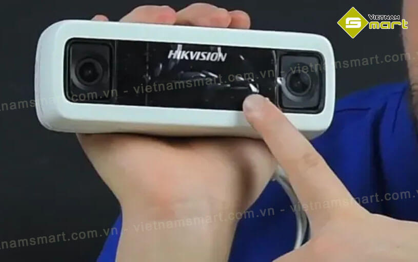 Camera IP đếm người 2MP Hikvision DS-2CD6825G0/C-IVS Camera IP đếm người 2MP Hikvision DS-2CD6825G0/C-IVS