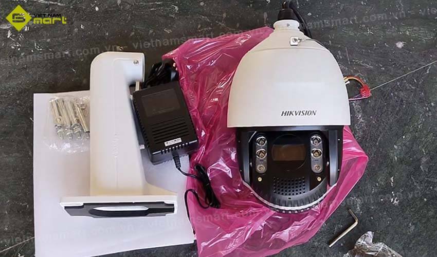 Camera PTZ 2MP Hikvision DS-2DE7A225IW-AEB(T5) zoom 25x Bộ sản phẩm camera DS-2DE7A225IW-AEB(T5)