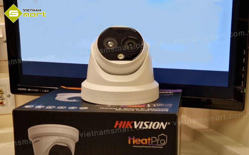 Camera nhiệt kế hai phổ Hikvision DS-2TD1228T-2/QA Camera nhiệt kế hai phổ Hikvision DS-2TD1228T-2/QA