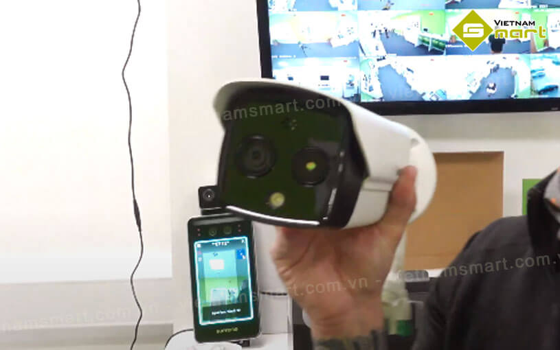 Camera nhiệt mạng 4G Hikvision DS-2TD2628-3/QA/GLT Camera nhiệt mạng 4G Hikvision DS-2TD2628-3/QA/GLT