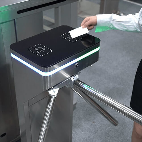 Kiểm soát vé tự động