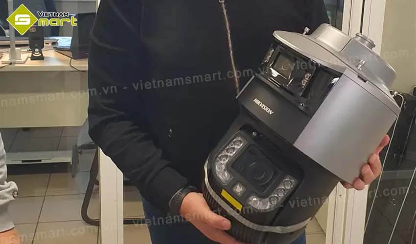 Camera TandemVu PTZ 4MP Hikvision DS-2SF8C425MXS-DLW(14F1)(P3) DS-2SF8C425MXS-DLW(14F1)(P3) có thiết kế đẹp, bền bỉ