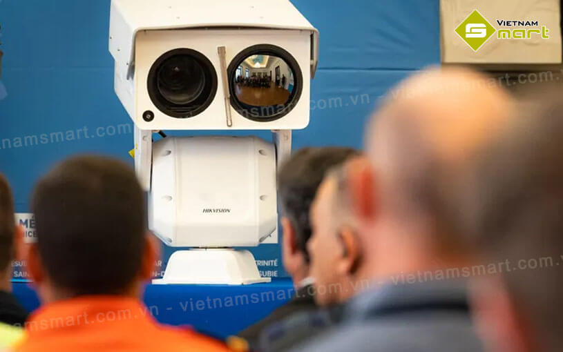 Camera PTZ cảnh báo nhiệt Hikvision DS-2TD8167-150ZC4F/W Camera PTZ cảnh báo nhiệt Hikvision DS-2TD8167-150ZC4F/W