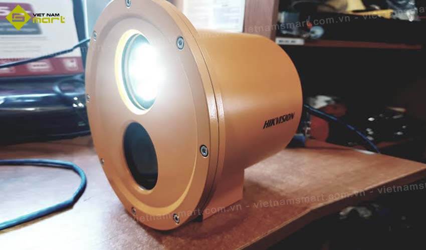 Camera mạng dưới nước Hikvision DS-2XC6225G0-L Camera mạng dưới nước Hikvision DS-2XC6225G0-L