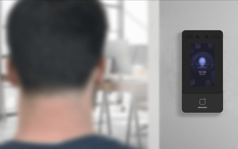 Nên chọn thiết bị phù hợp từ thương hiệu lớn