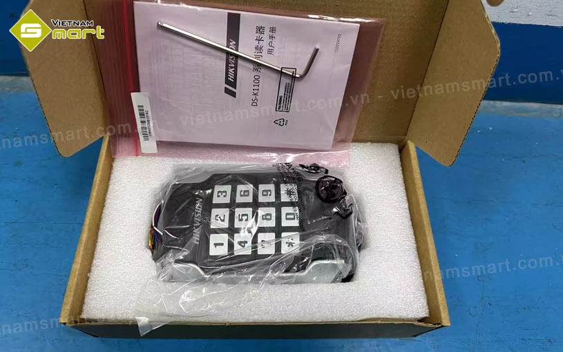 Đầu đọc thẻ Hikvision DS-K1104MK Đầu đọc thẻ Hikvision DS-K1104MK