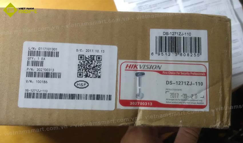 Giá treo Hikvision DS-1271ZJ-110 dành cho camera dome Giá treo Hikvision DS-1271ZJ-110 dành cho camera dome