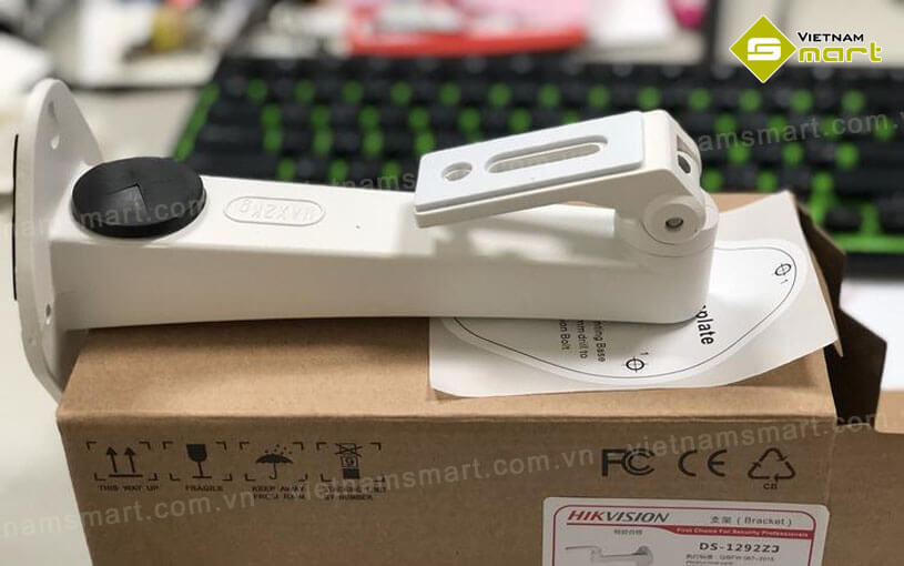 Giá treo tường camera Hikvision DS-1292ZJ Giá treo tường camera Hikvision DS-1292ZJ