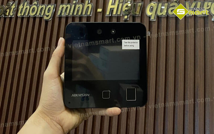 Máy chấm công khuôn mặt Hikvision DS-K1T343MFWX-B Máy chấm công khuôn mặt Hikvision DS-K1T343MFWX-B thế hệ mới nhất - giá rẻ