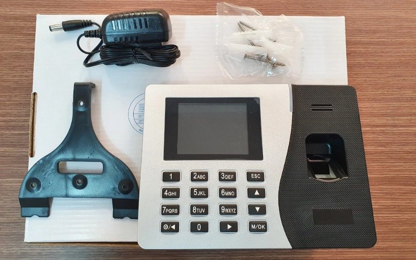 Một mẫu máy chấm công dấu vân tay ZKTeco