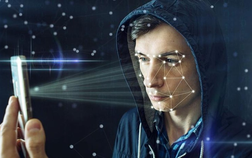 Máy chấm công ứng dụng Visible Light xác minh hiệu quả