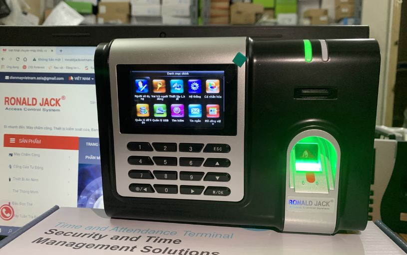 reset máy chấm công ronald jack thumbnail