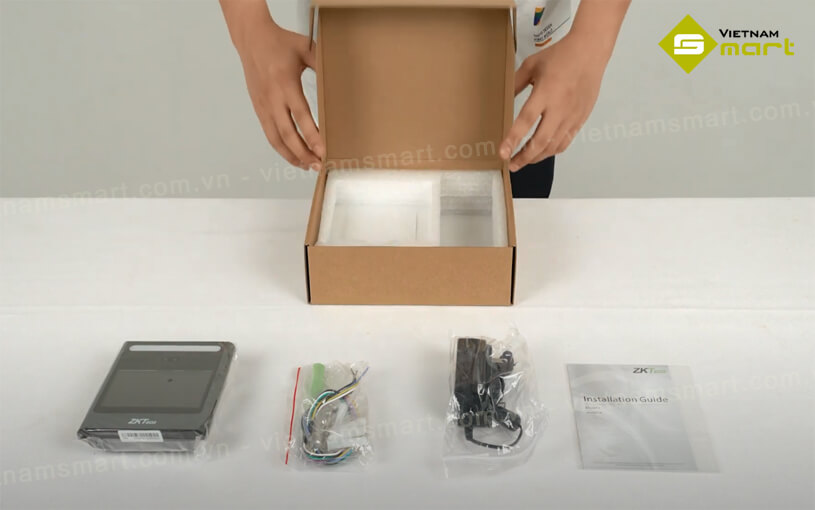 Mở hộp máy chấm công FACE ID model ZKTeco EFace10