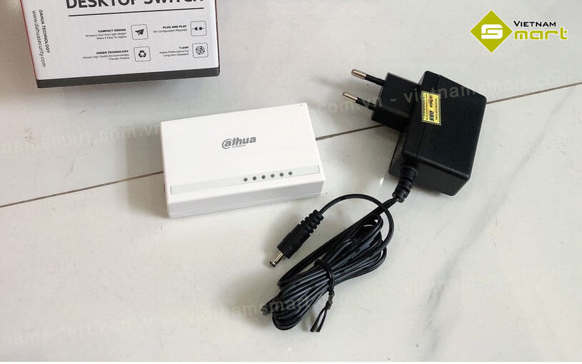 Switch mạng 5 cổng Dahua DH-PFS3005-5ET-L Switch mạng 5 cổng Dahua DH-PFS3005-5ET-L