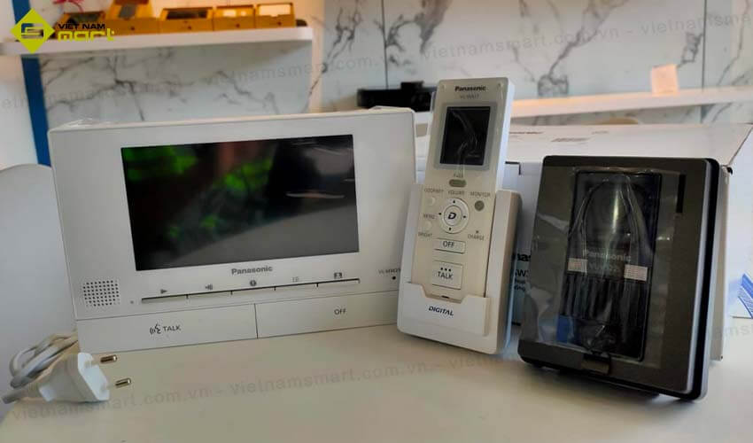 Bộ chuông cửa màn hình màu Panasonic VL-SW274VN