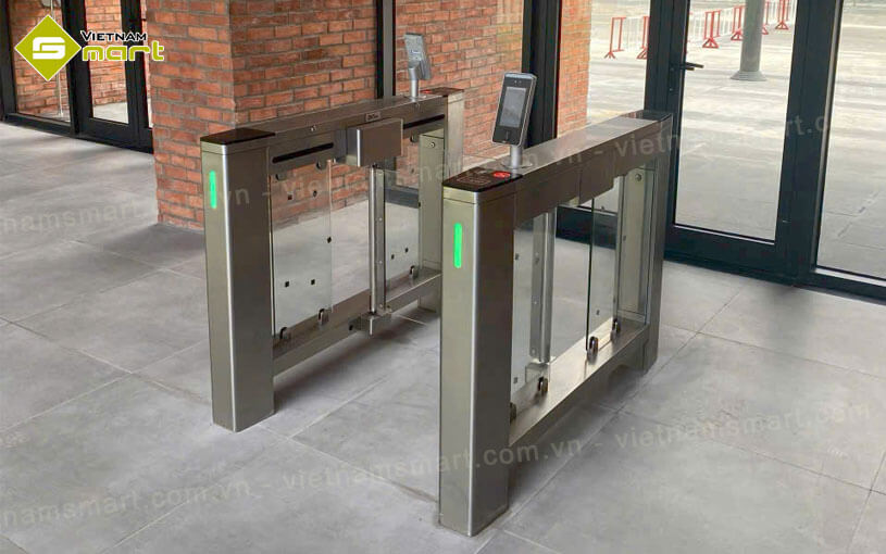 Cổng swing barrier ZKTeco SBTL500 Cổng kiểm soát an ninh phân làn Swing Barrier ZKTeco SBTL500 hiện đại mới