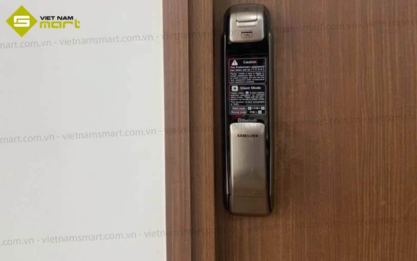 Khóa vân tay Samsung SHP-DP728 Vàng Hình ảnh lắp đặt Samsung SHP-DP728 Vàng