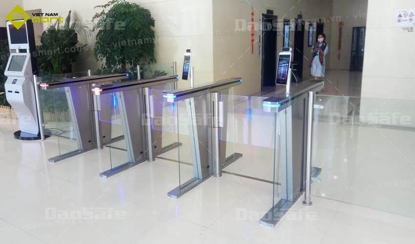 Cổng Swing Barrier Daosafe DS7200