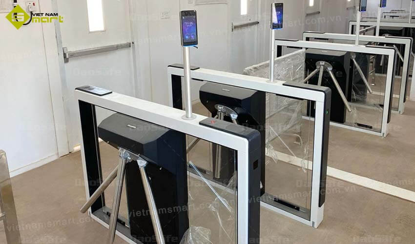 Cổng xoay 3 càng Daosafe DS-Q10 DS-Q10 tích hợp với bất kỳ hệ thống kiểm soát ra vào nào