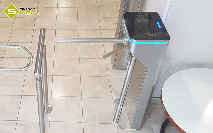 Cổng xoay 3 càng Daosafe DS-Q50S