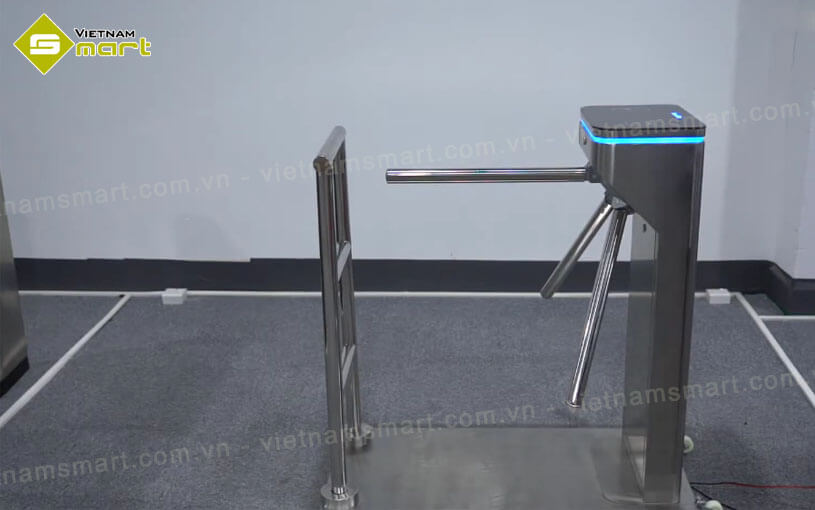 Cổng xoay 3 càng Daosafe DSN-50P