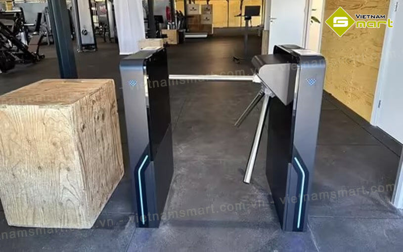 Cổng xoay 3 càng Turboo EF1213 Cổng xoay 3 càng Turboo EF1213