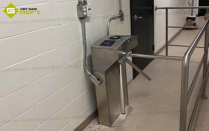 Cổng xoay ba càng Turboo HL145 Cổng xoay ba càng Turboo HL145