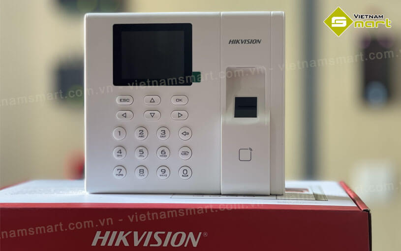 Lắp đặt máy chấm công vân tay, thẻ Hikvision DS-K1A8503MF giá rẻ từ VietnamSmart