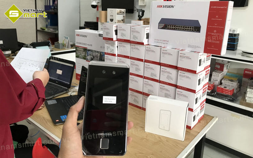 Tại sao bạn nên chọn máy chấm công Hikvision cho doanh nghiệp của mình? Máy chấm công Hikvision