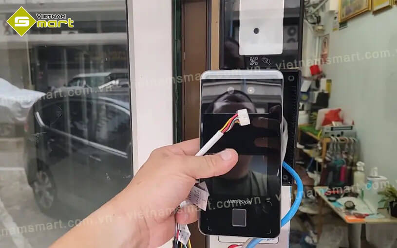 Lưu ý quan trọng khi lựa chọn máy chấm công Hikvision cho doanh nghiệp Máy chấm công bằng khuôn mặt từ thương hiệu Hikvision