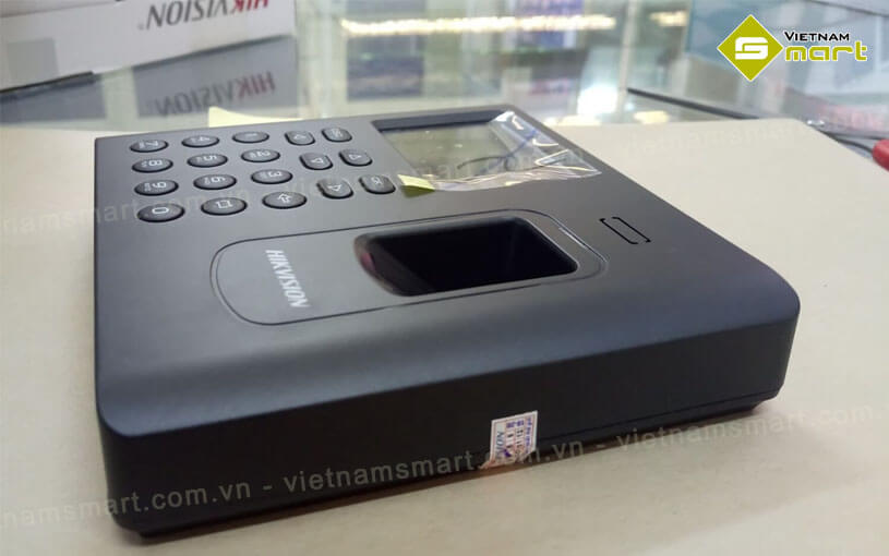 Máy chấm công vân tay Hikvision DS-K1A802AMF