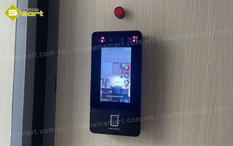 Máy chấm công khuôn mặt Hikvision DS-K1T342MWX Máy chấm công khuôn mặt Hikvision DS-K1T342MWX