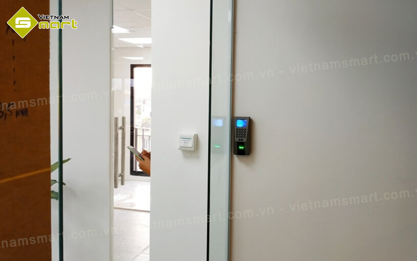 Các lưu ý quan trong khi lựa chọn máy chấm công kiểm soát cửa