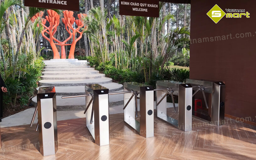 Dự án lắp đặt cổng tripod kiểm soát vé tại Phoenix Mộc Châu Resort - Sơn La Lắp đặt cổng tripod kiểm soát vé hiện đại nâng cao hiệu quả quy trình tự động hóa