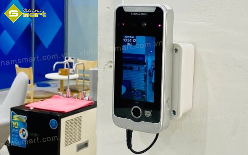 Máy chấm công khuôn mặt RONALD JACK AI09F Máy chấm công khuôn mặt RONALD JACK AI09F chính hãng mới 100%, ứng dụng nhiều công nghệ hiện đại