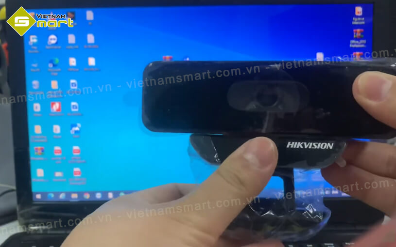 Webcam Hikvision DS-U18 chính hãng được phân phối bởi VietnamSmart