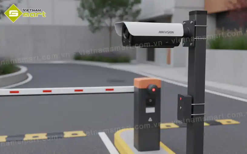 Camera nhận diện biển số xe Hikvision DS-TCG204-E1 chính hãng được phân phối bởi VietnamSmart giá rẻ