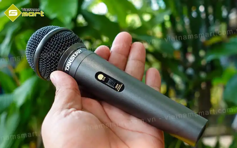 Micro có dây chuyên dụng Takstar Pro-38 Micro có dây chuyên dụng Takstar Pro-38 chính hãng new 100%